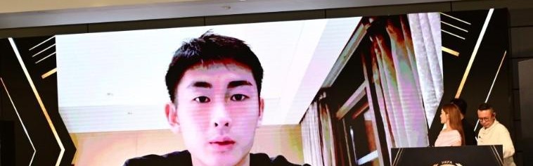 多多28-2025-26中国香港足球明星评选：陈晋一当选“最佳港队球员”
