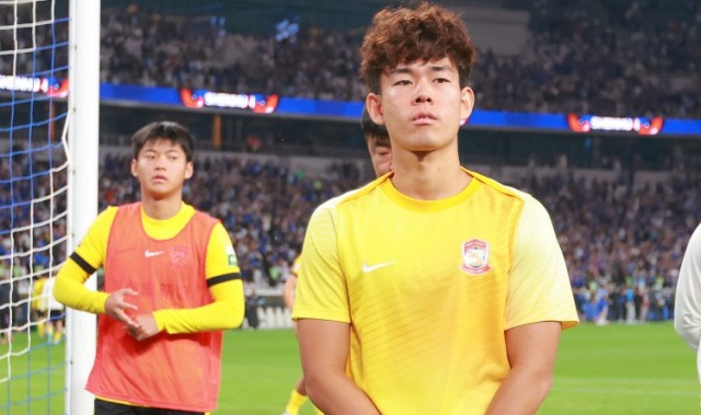 多多28官网-媒体人谈何小珂：曾经每球必突破极有自信，几年后就像换了个人