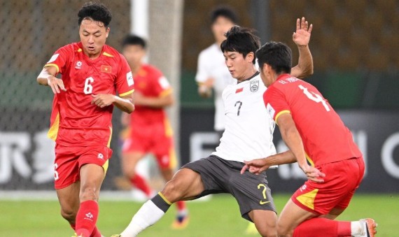 多多28官网-终极决战前，U23国足遭遇一个坏消息，取胜日本队夺冠彻底悬了